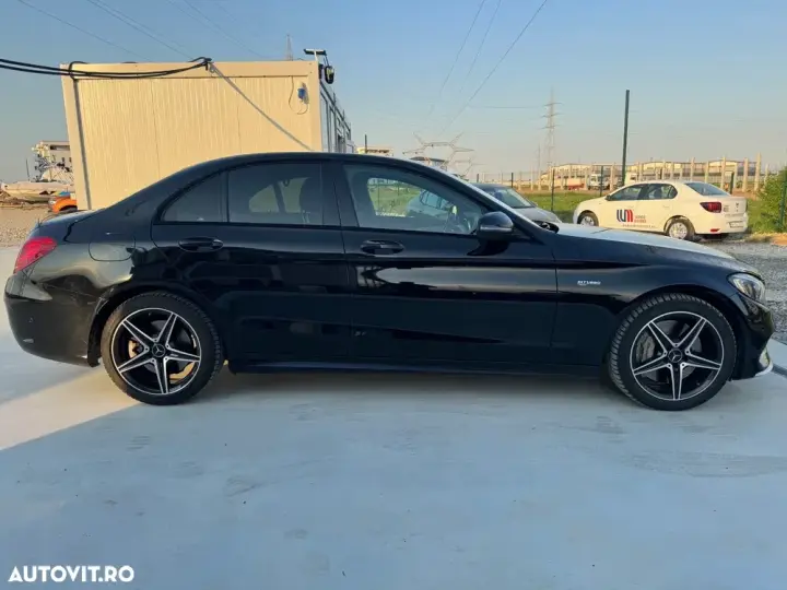 Mercedes-Benz C 43 AMG 4Matic 9G-TRONIC