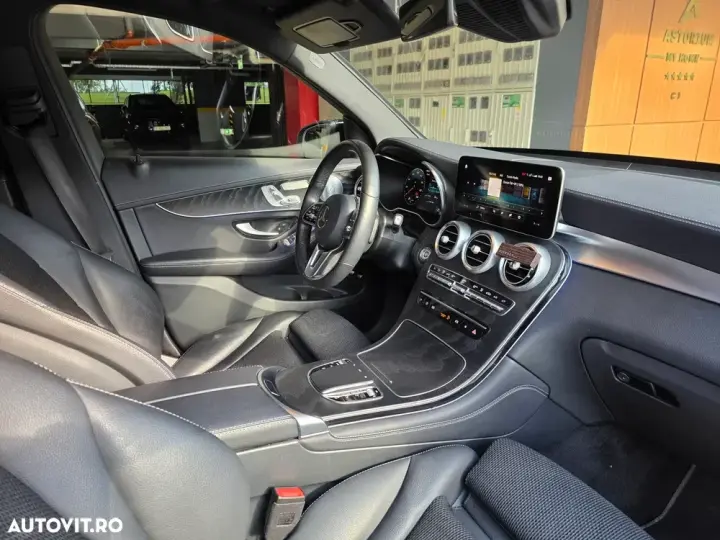 Mercedes-Benz GLC X253 300 e 4MATIC