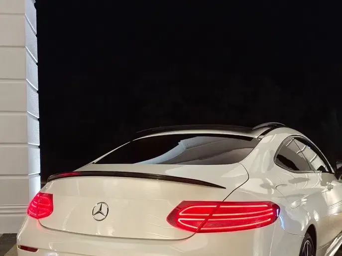 Mercedes-Benz C W205 220 d