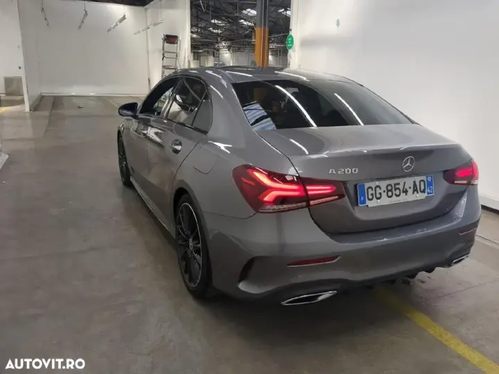 Mercedes-Benz A 200