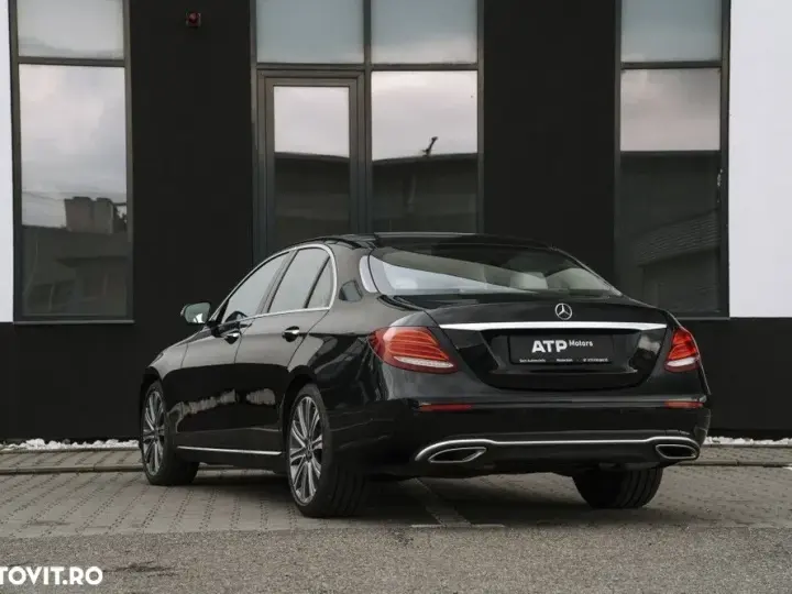 Mercedes-Benz E