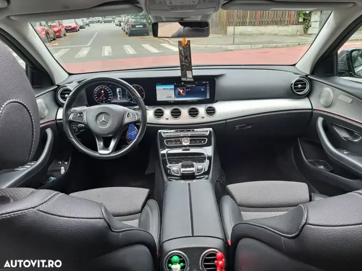 Mercedes-Benz E W213 220 d 9G-TRONIC Avantgarde