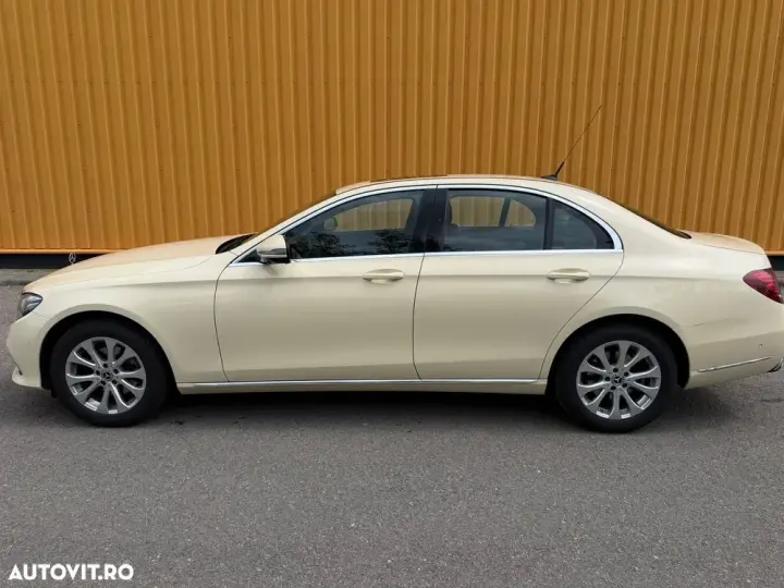 Mercedes-Benz E