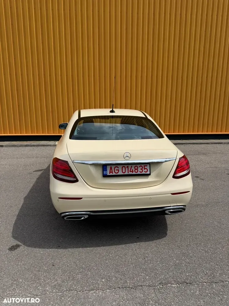 Mercedes-Benz E — imagine 6