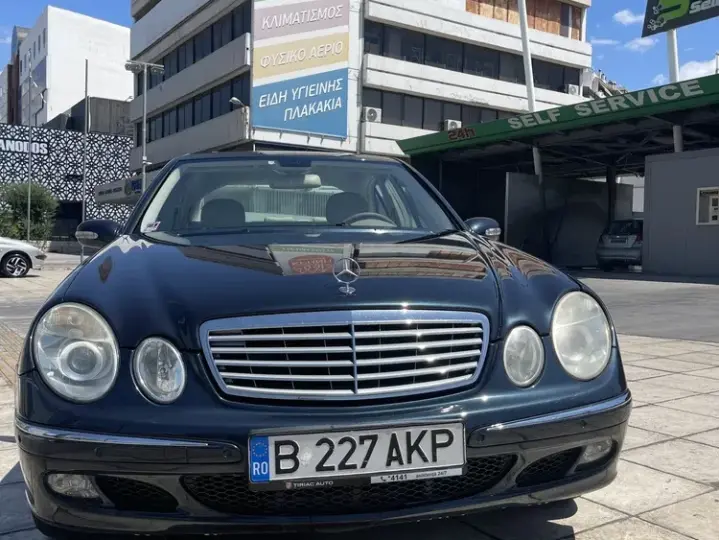 Mercedes-Benz E W211