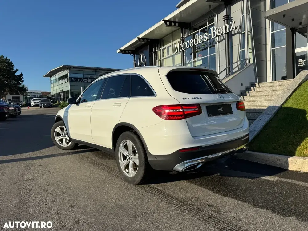 Mercedes-Benz GLC 220 d 4MATIC 9G-TRONIC — imagine 4