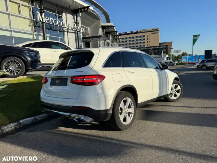 Mercedes-Benz GLC 220 d 4MATIC 9G-TRONIC