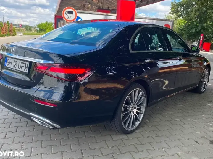 Mercedes-Benz E