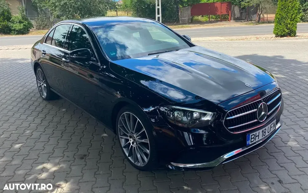 Mercedes-Benz E — imagine 3