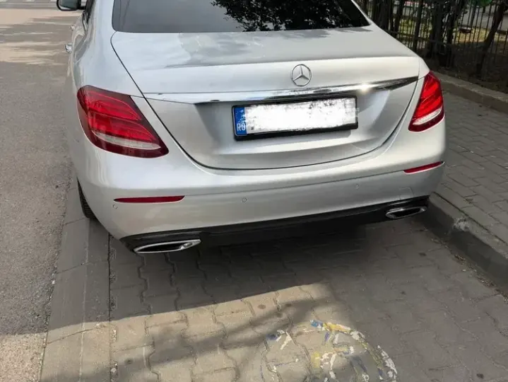 Mercedes-Benz E W213 220 d Aut.