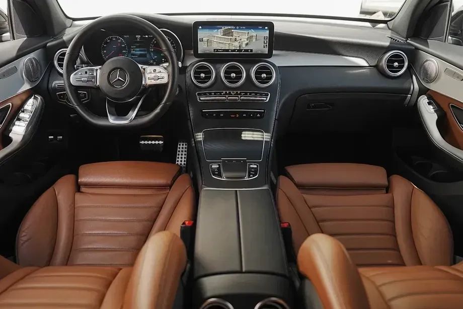 Mercedes-Benz GLC Coupe C253 300 e 4Matic 9G-TRONIC AMG Line Plus — imagine 5