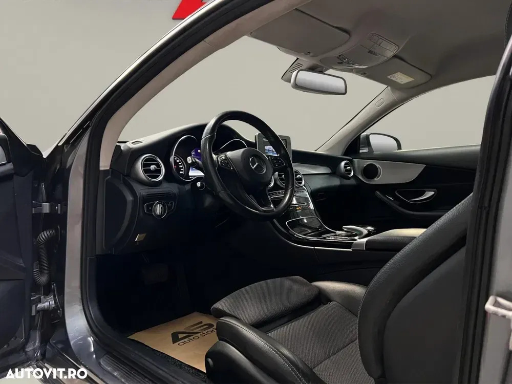 Mercedes-Benz C W205 220 d 4MATIC 9G-TRONIC — imagine 3