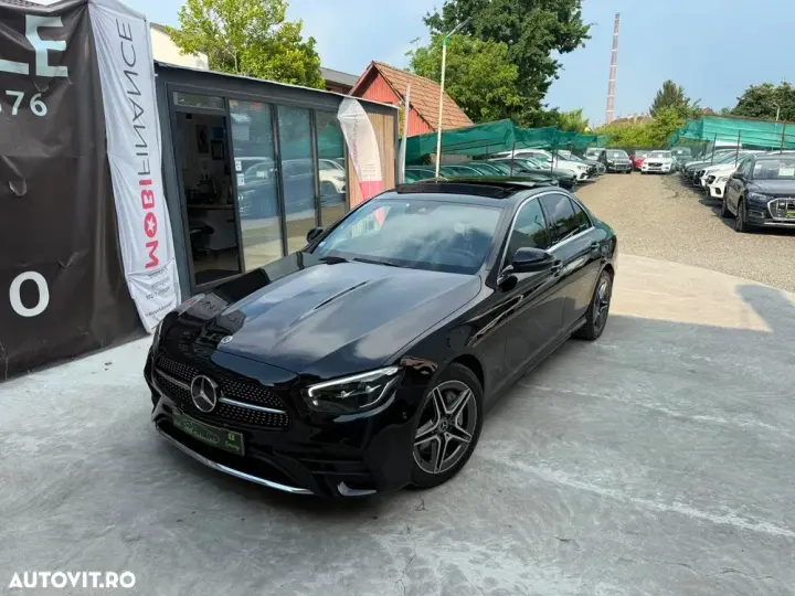 Mercedes-Benz E W213 300 9G-TRONIC AMG Line