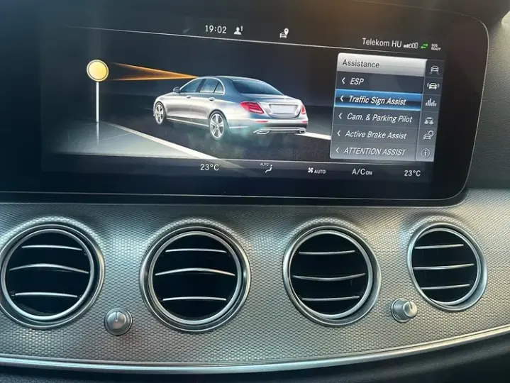 Mercedes-Benz E W213