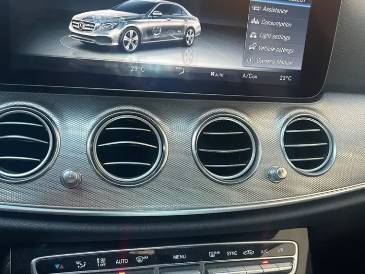 Mercedes-Benz E W213