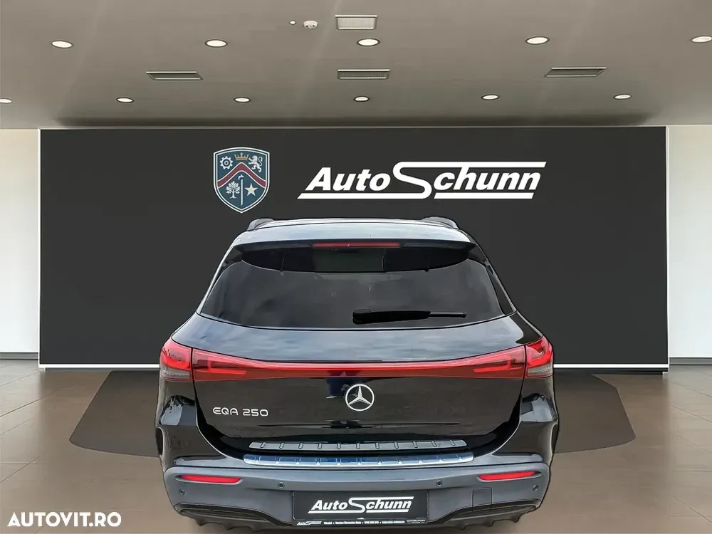 Mercedes-Benz EQA 250 AMG Line — imagine 6
