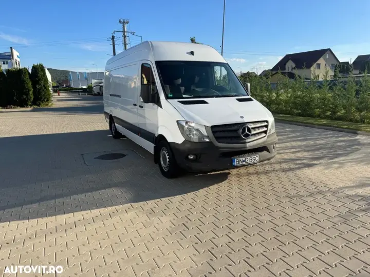 Mercedes-Benz Sprinter