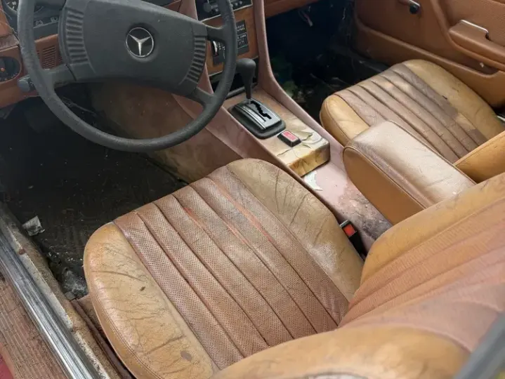 Mercedes-Benz SLC