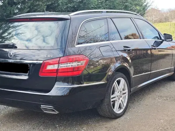 Mercedes-Benz E