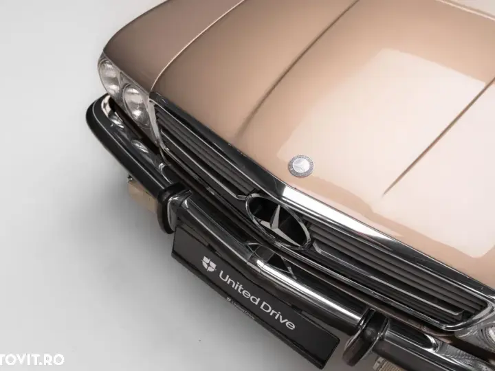 Mercedes-Benz SL R107