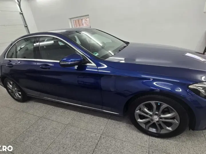 Mercedes-Benz C W205 220 d 7G-TRONIC Avantgarde