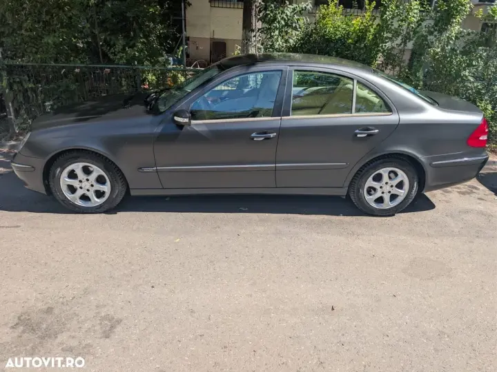 Mercedes-Benz E W211 280 CDI 4MATIC Automatik