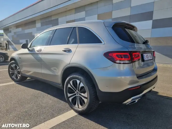 Mercedes-Benz GLC 300 de 4Matic 9G-TRONIC