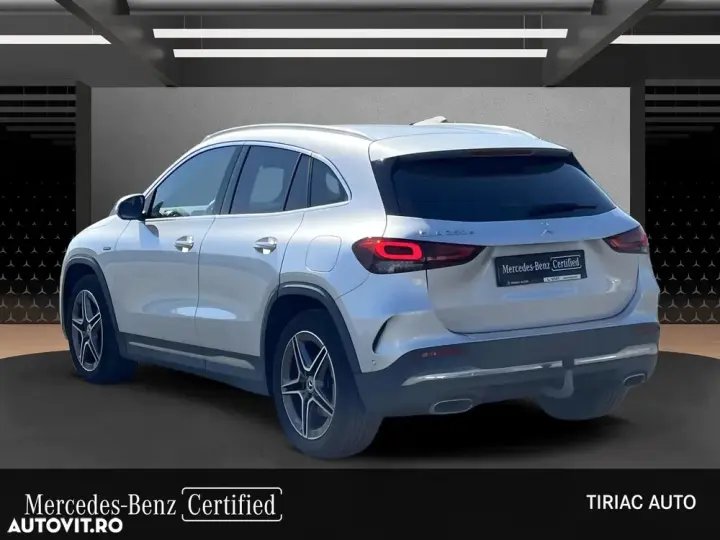 Mercedes-Benz GLA H247 250 e 8G-DCT