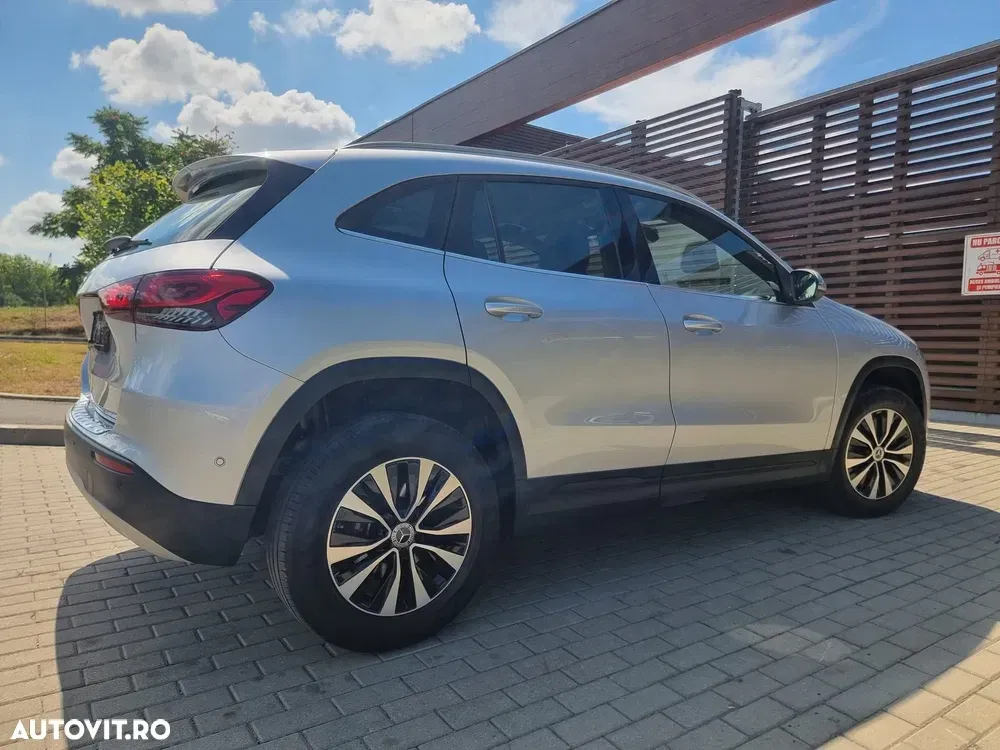 Mercedes-Benz GLA 200 d 8G-DCT Style — imagine 4