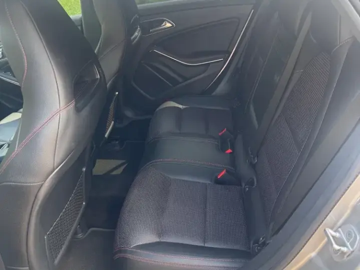 Mercedes-Benz CLA 220 C117 d Shooting Brake Aut.