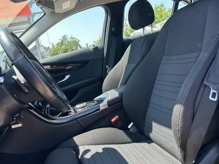 Mercedes-Benz C W205