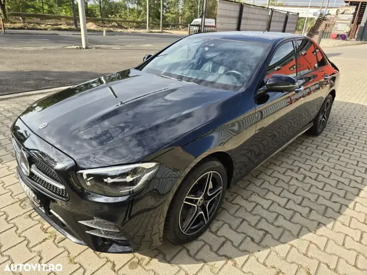 Mercedes-Benz E W213 300 Aut.