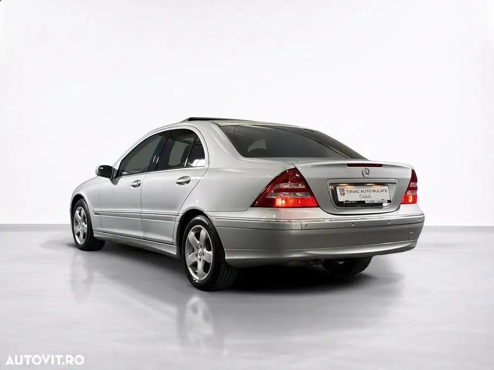 Mercedes-Benz C — imagine 3