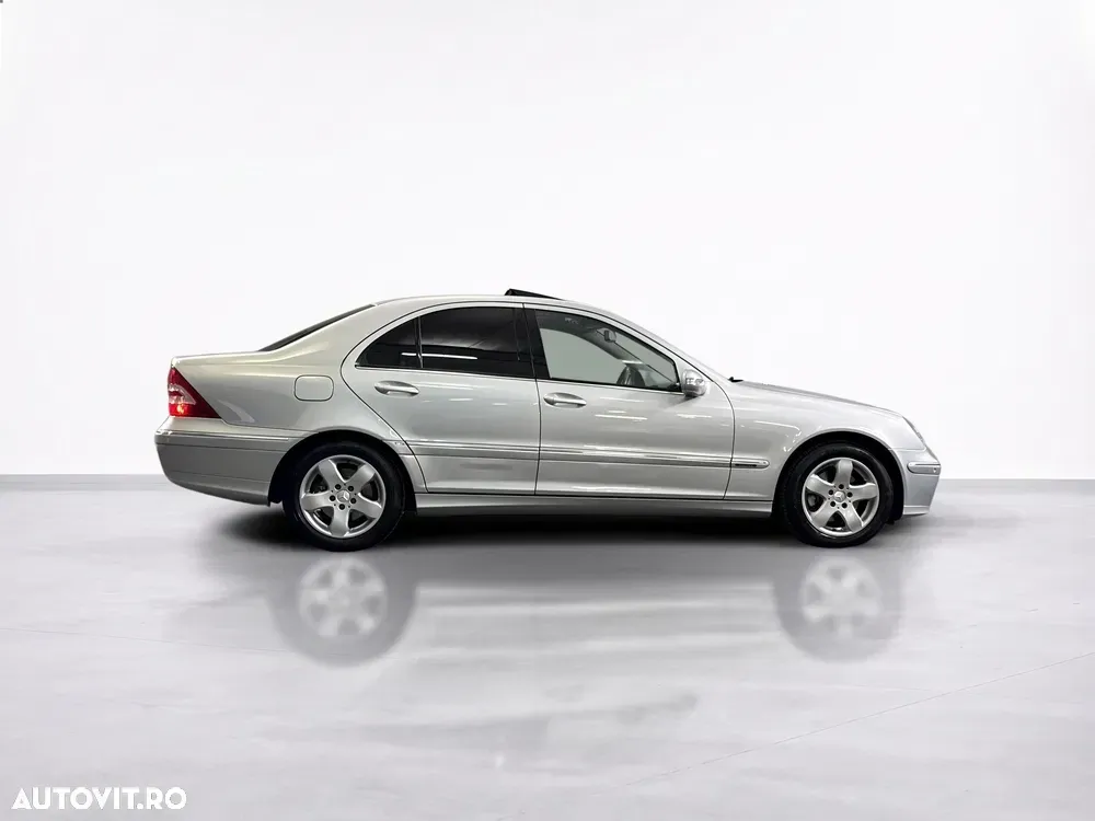 Mercedes-Benz C — imagine 6