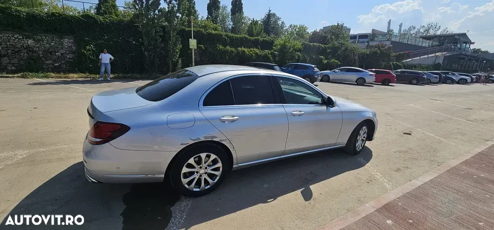 Mercedes-Benz E 220 d Aut. — imagine 4