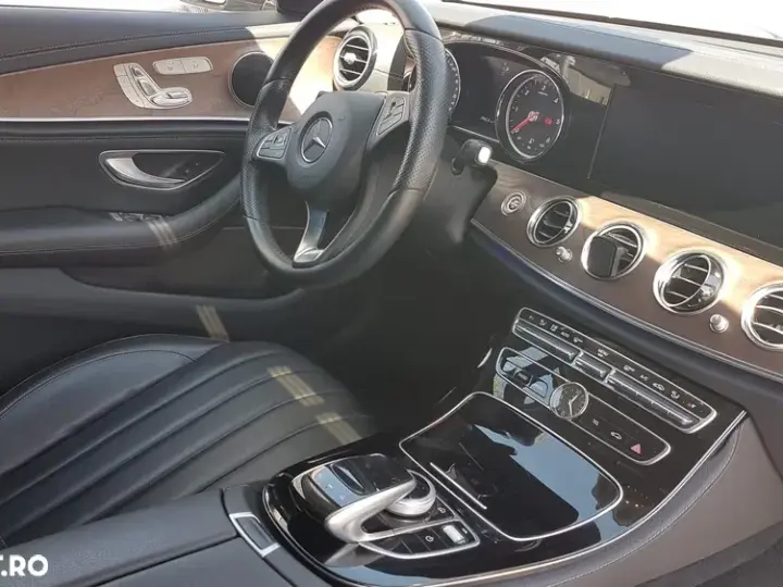 Mercedes-Benz E 220 d Aut.