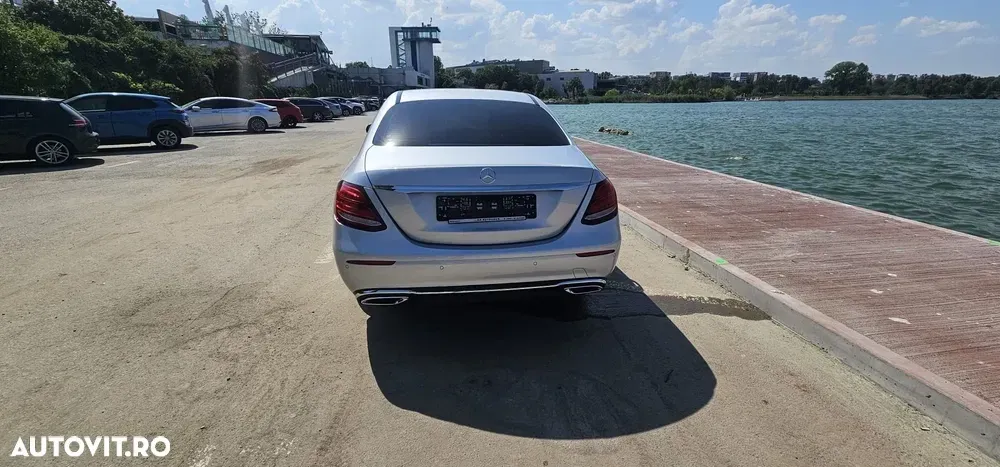 Mercedes-Benz E 220 d Aut. — imagine 3