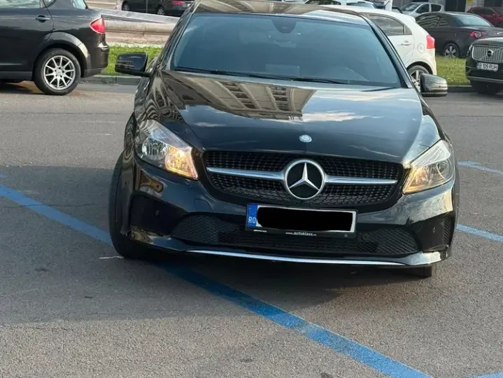 Mercedes-Benz A 180 W176