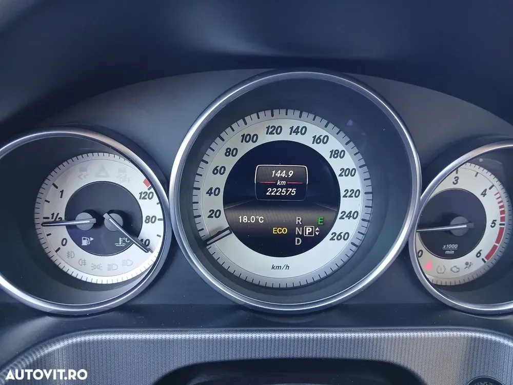 Mercedes-Benz E W212 220 CDI BlueEfficiency Aut. — imagine 5