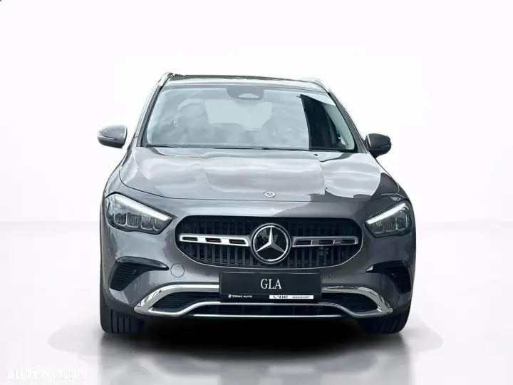 Mercedes-Benz GLA H247 180 7G-DCT Special Edition
