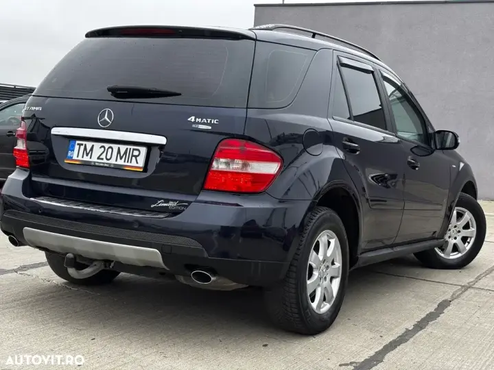 Mercedes-Benz ML W164