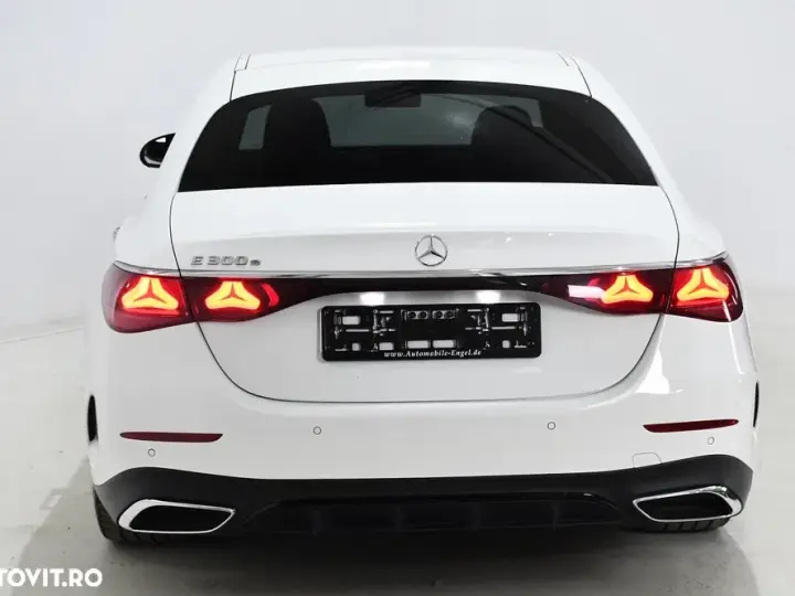 Mercedes-Benz E W214 300 PHEV