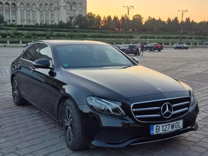 Mercedes-Benz E W213 200 MHEV Aut.