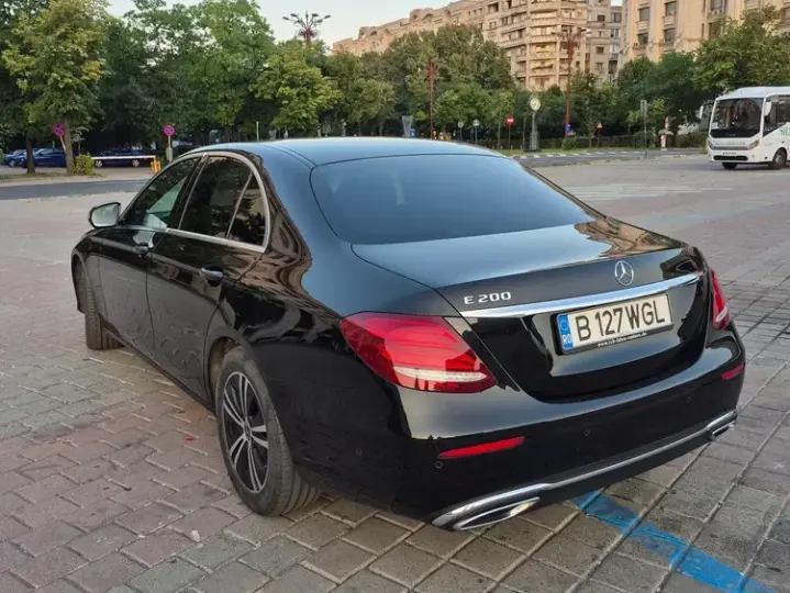 Mercedes-Benz E W213 200 MHEV Aut.