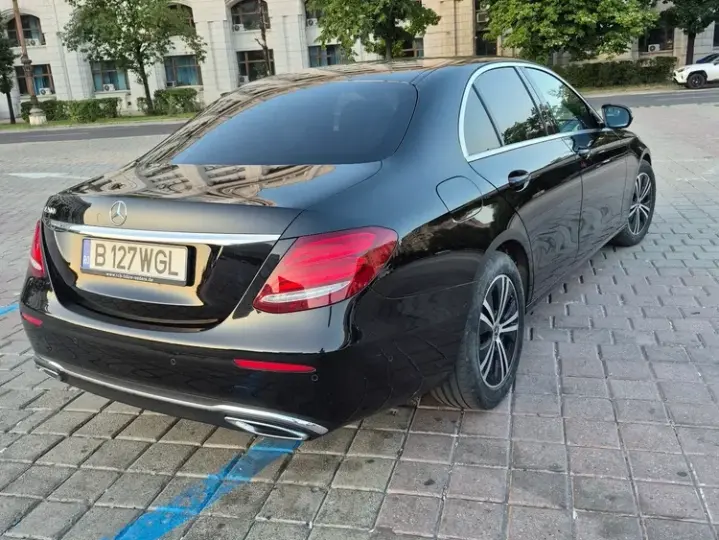 Mercedes-Benz E W213 200 MHEV Aut.