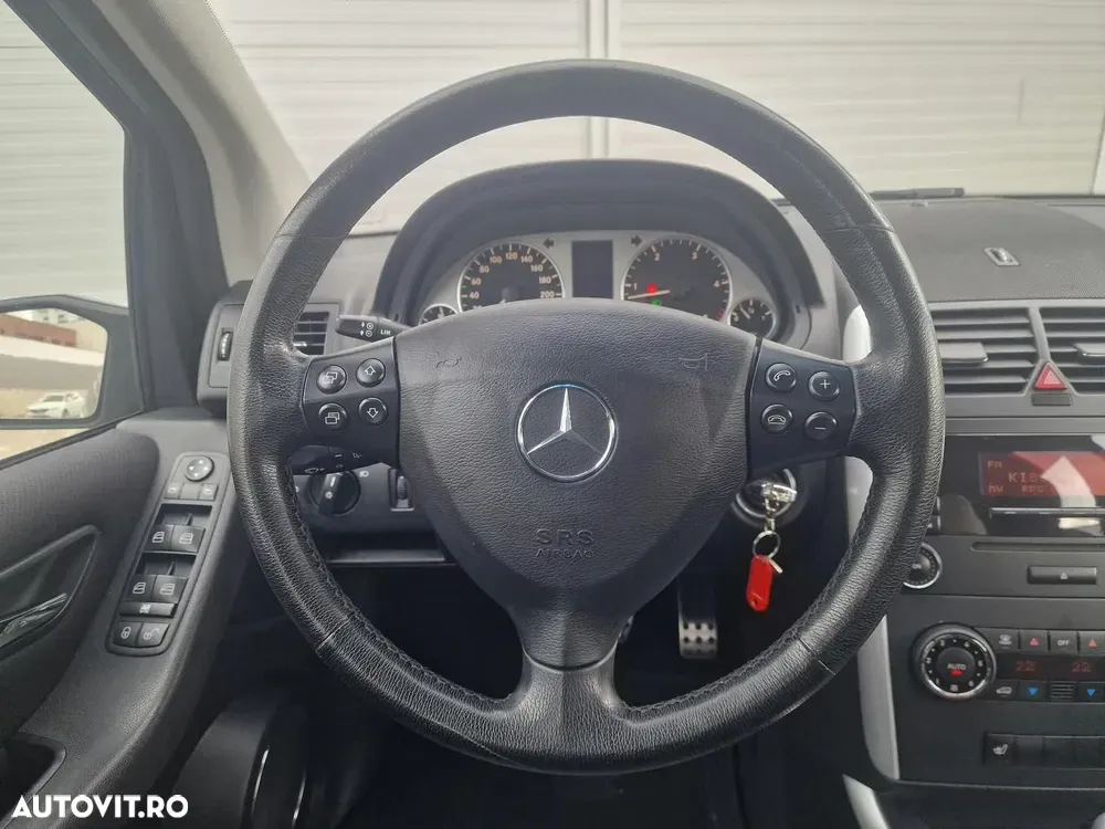 Mercedes-Benz A 200 W169 CDI Autotronic Avantgarde — imagine 4