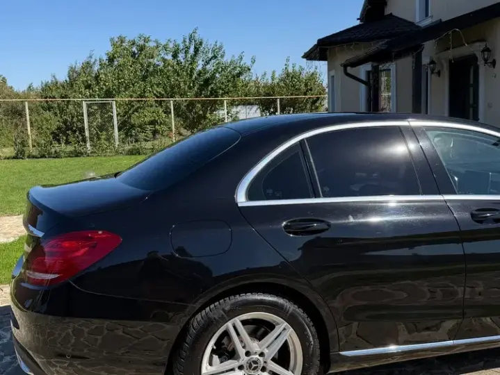Mercedes-Benz C
