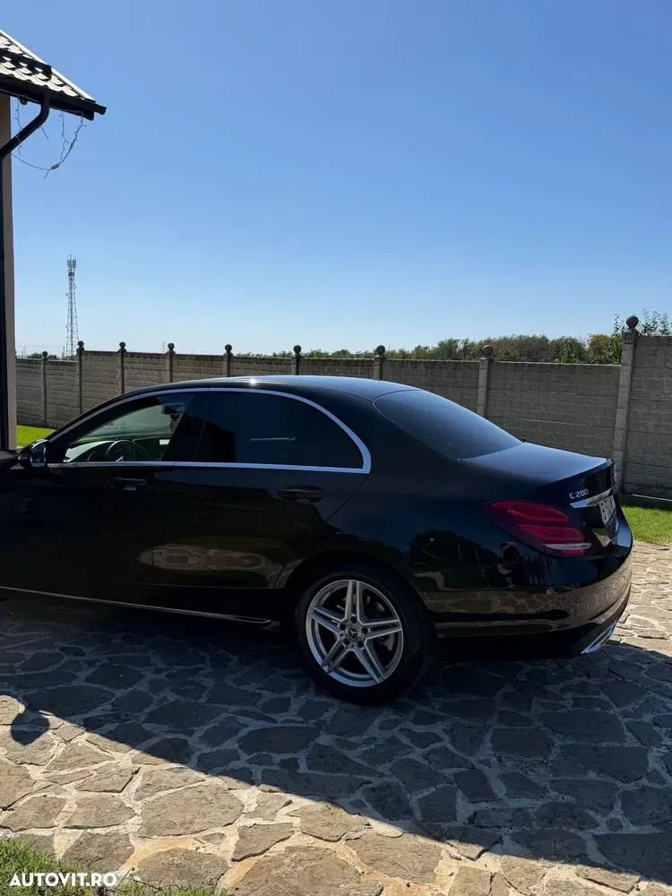 Mercedes-Benz C — imagine 4