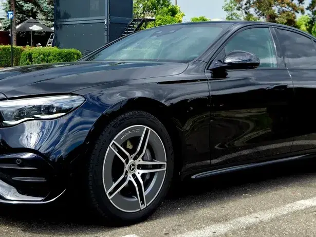 Mercedes-Benz E W214 220 d 4MATIC 9G-TRONIC Edition AMG Line