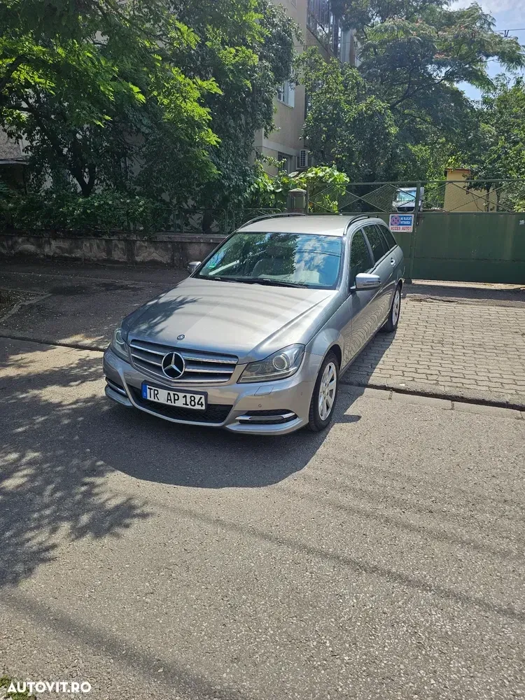 Mercedes-Benz C — imagine 6